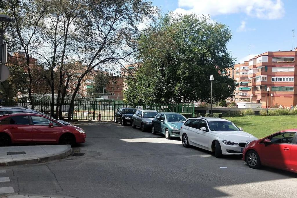 Palomar Mostoles Superhost Con Garaje 5 Pax Екстер'єр фото