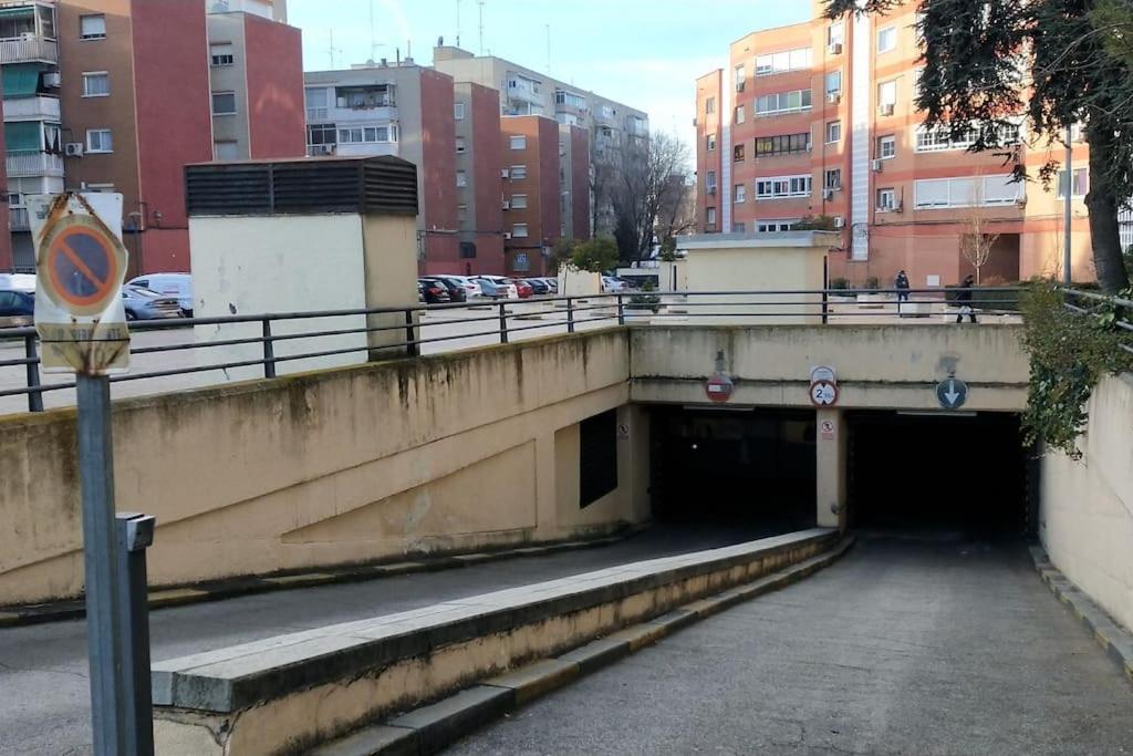 Palomar Mostoles Superhost Con Garaje 5 Pax Екстер'єр фото